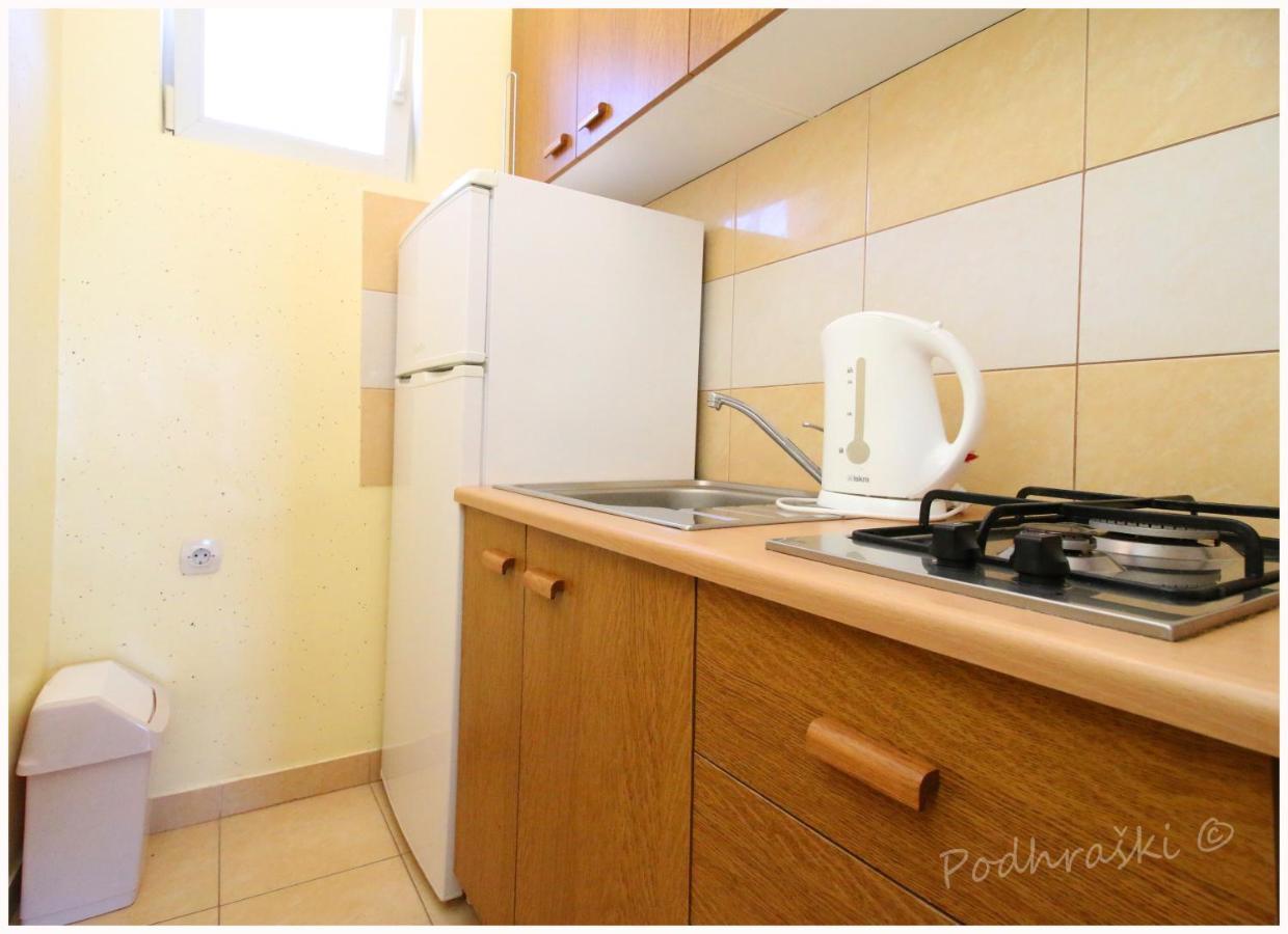 Primosten Apartments Luaran gambar