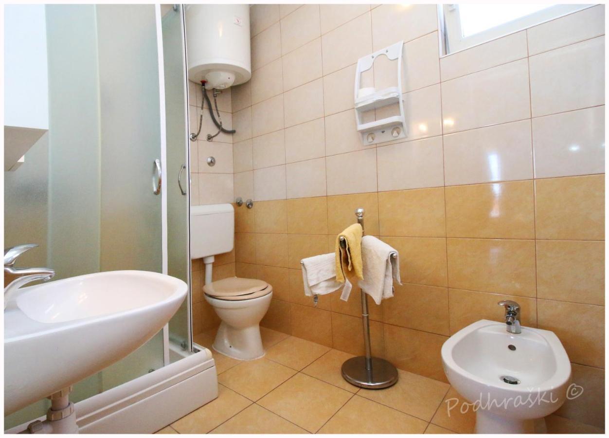 Primosten Apartments Luaran gambar
