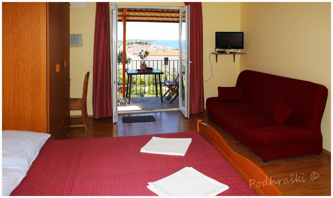 Primosten Apartments Luaran gambar